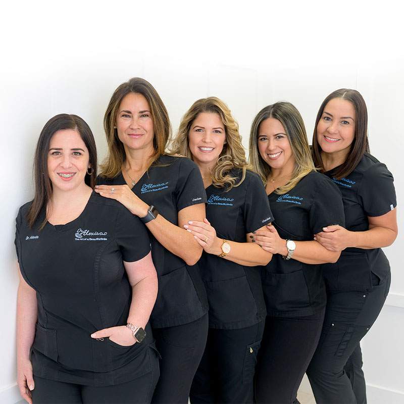 CDP_DrAlexis_group-pic1